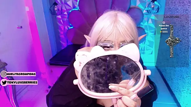 Snapshot of toky_doll chatting on February 5, 2026, 5:47 am toky doll online show from February 5, 2026, 5:47 am