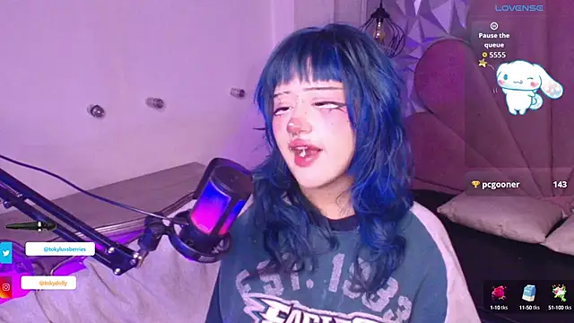 Snapshot of toky_doll chatting on September 22, 2025, 9:10 pm toky doll online show from September 22, 2025, 9:10 pm