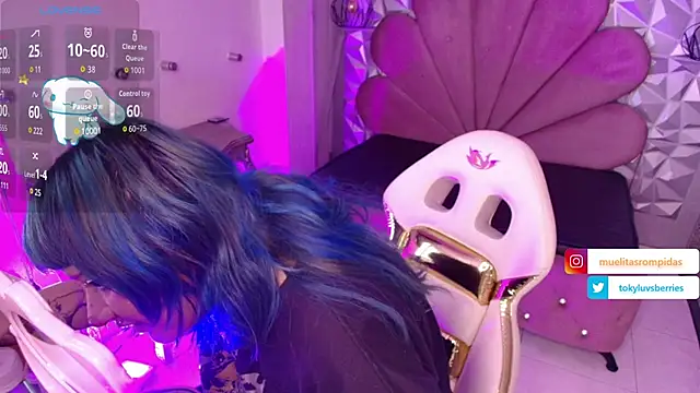 Snapshot of toky_doll chatting on November 30, 2025, 9:04 pm toky doll online show from November 30, 2025, 9:04 pm