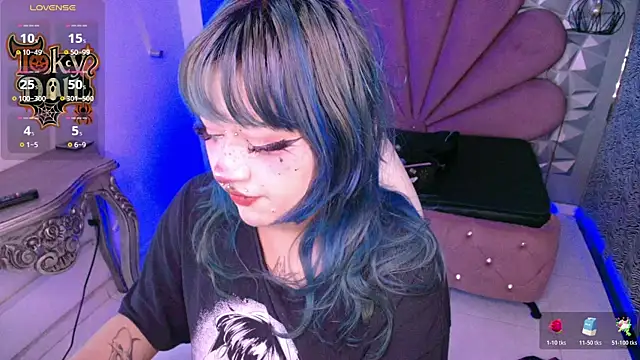 Snapshot of toky_doll chatting on November 2, 2025, 8:36 pm toky doll online show from November 2, 2025, 8:36 pm