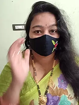 neelu-hoty online show from February 12, 2026, 8:14 am