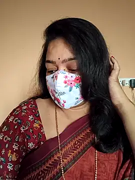 neelu-hoty online show from February 1, 2025, 2:16 am