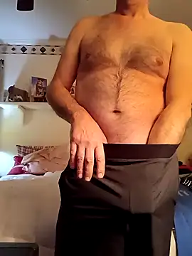 Snapshot of Hand69someguy chatting on January 19, 2025, 3:39 am Hand69someguy online show from January 19, 2025, 3:39 am