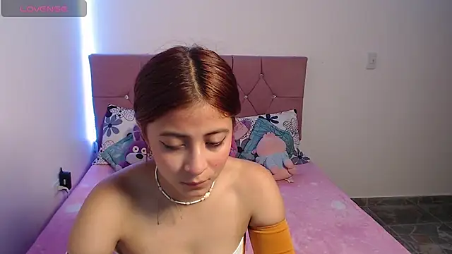 Snapshot of princess1456gg chatting on December 10, 2024, 4:34 am princess1456gg online show from December 10, 2024, 4:34 am