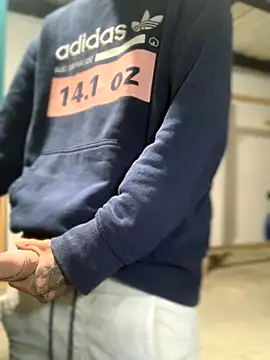 Snapshot of 27powercm chatting on October 9, 2025, 5:41 am 27powercm online show from October 9, 2025, 5:41 am