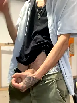 Snapshot of 27powercm chatting on October 18, 2025, 9:39 pm 27powercm online show from October 18, 2025, 9:39 pm