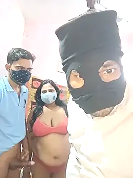 sexy kaira online show from March 9, 2025, 2:50 am