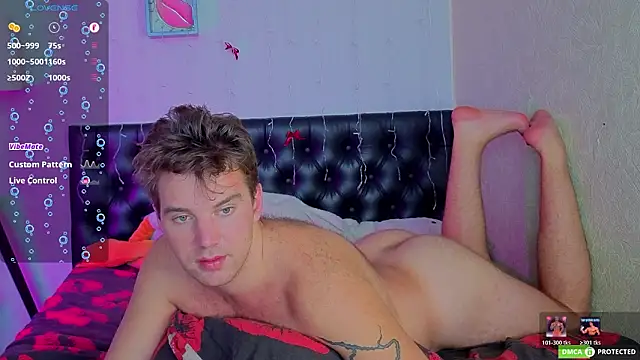 Snapshot of ArthurWhitee chatting on February 15, 2026, 7:51 am ArthurWhitee online show from February 15, 2026, 7:51 am