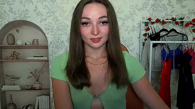  Barbie Kiss  online show from September 26, 2025, 3:19 pm