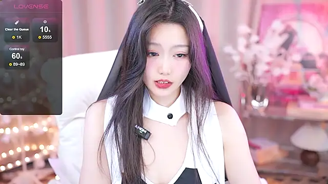 YINGTao-168 online show from February 16, 2025, 6:32 am