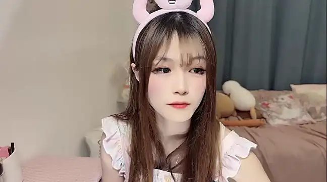 Snapshot of LL-orangecat chatting on December 15, 2024, 10:58 pm LL-orangecat online show from December 15, 2024, 10:58 pm