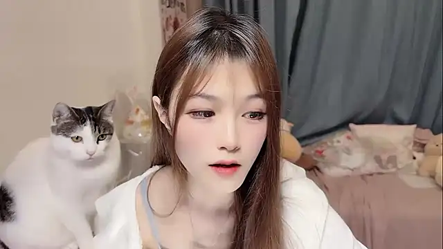 Snapshot of LL-orangecat chatting on December 7, 2024, 11:23 am LL-orangecat online show from December 7, 2024, 11:23 am