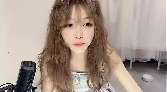 Snapshot of LL-orangecat chatting on March 14, 2025, 5:35 pm LL-orangecat online show from March 14, 2025, 5:35 pm