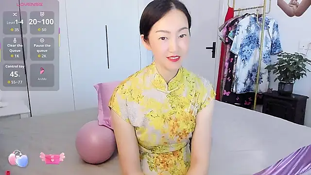 paopao-a online show from October 11, 2025, 3:07 am