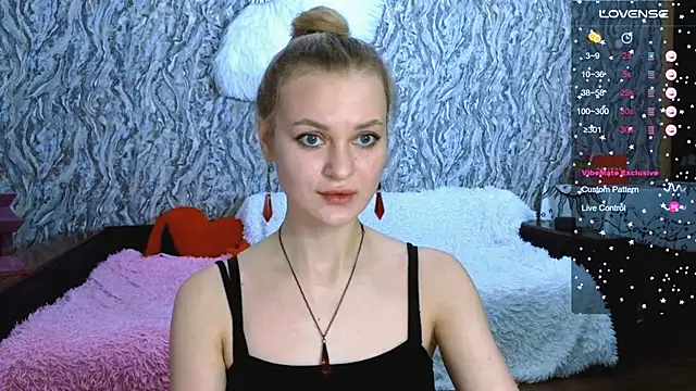 Elfanna online show from October 27, 2025, 1:12 pm