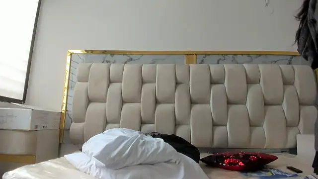 Hanna lens online show from January 11, 2026, 3:41 pm