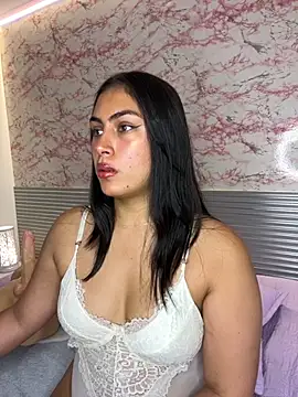  Danaa online show from November 18, 2025, 6:44 pm