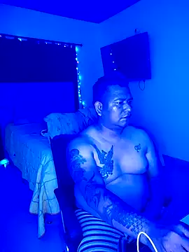 siatodo02 online show from January 3, 2025, 3:05 am