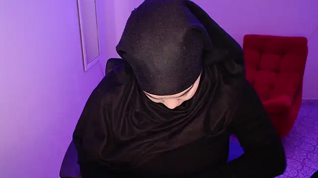 Snapshot of VenussTits97 chatting on September 30, 2025, 6:47 pm VenussTits97 online show from September 30, 2025, 6:47 pm