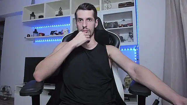 ToddClaytonn online show from October 27, 2025, 9:38 pm