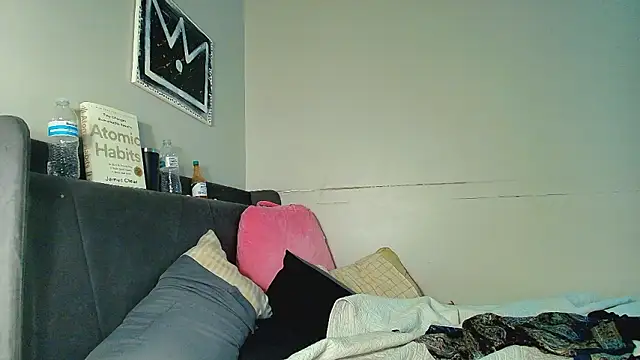 Naomiruty online show from February 13, 2026, 3:28 am