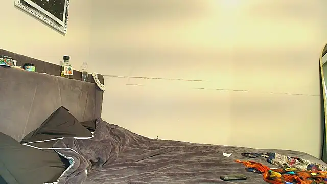 Snapshot of Naomiruty chatting on October 8, 2025, 1:07 am Naomiruty online show from October 8, 2025, 1:07 am