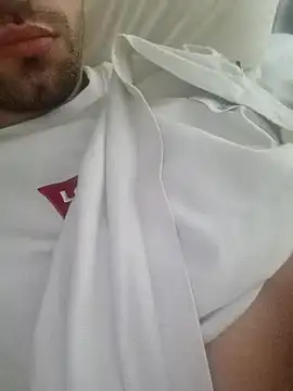 Snapshot of sexyboy96960 chatting on January 10, 2025, 10:17 am sexyboy96960 online show from January 10, 2025, 10:17 am