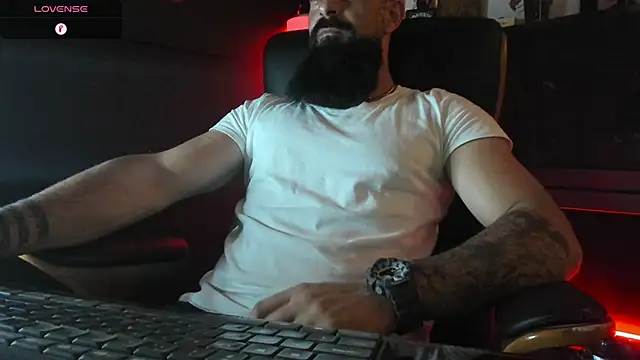 Snapshot of axxelrich_ chatting on September 27, 2025, 4:46 pm axxelrich  online show from September 27, 2025, 4:46 pm