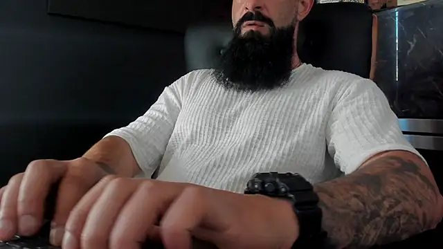 Snapshot of axxelrich_ chatting on September 21, 2025, 9:03 am axxelrich  online show from September 21, 2025, 9:03 am