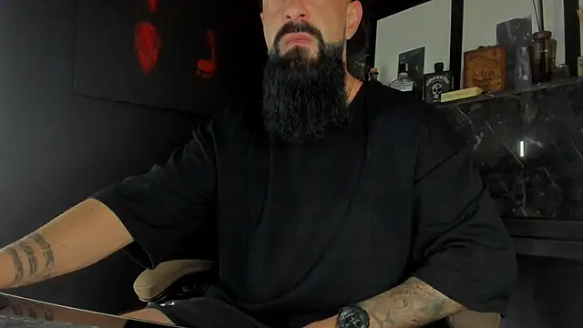 Snapshot of axxelrich_ chatting on October 20, 2025, 3:41 am axxelrich  online show from October 20, 2025, 3:41 am