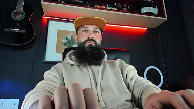 Snapshot of axxelrich_ chatting on January 26, 2025, 6:59 am axxelrich  online show from January 26, 2025, 6:59 am