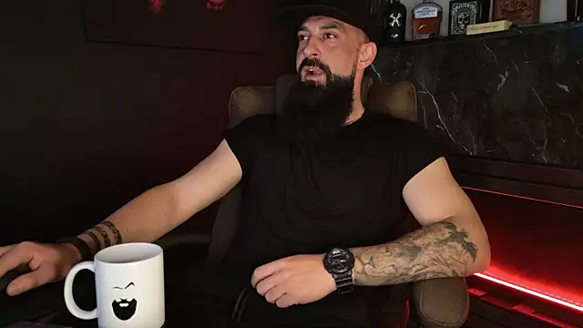 axxelrich  online show from November 15, 2025, 6:17 am