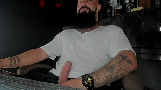 Snapshot of axxelrich_ chatting on October 2, 2025, 3:54 am axxelrich  online show from October 2, 2025, 3:54 am