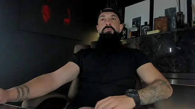 Snapshot of axxelrich_ chatting on October 19, 2025, 3:42 am axxelrich  online show from October 19, 2025, 3:42 am