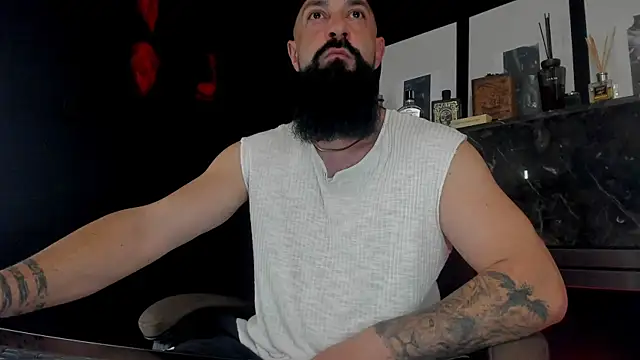 Snapshot of axxelrich_ chatting on October 15, 2025, 9:45 pm axxelrich  online show from October 15, 2025, 9:45 pm