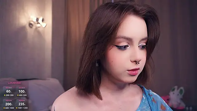 Snapshot of DevonaBucher chatting on September 27, 2025, 5:13 am DevonaBucher online show from September 27, 2025, 5:13 am