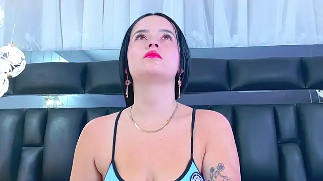 DahianaMoss online show from October 20, 2025, 11:33 am