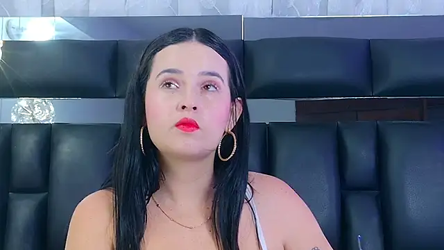 DahianaMoss online show from March 28, 2026, 11:55 am