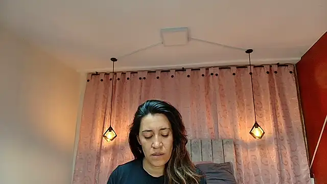 Snapshot of VioletaScott_ chatting on October 10, 2025, 1:12 pm VioletaScott  online show from October 10, 2025, 1:12 pm