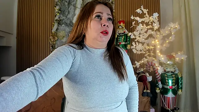 Snapshot of Danna_topless chatting on December 20, 2025, 12:08 pm Danna topless online show from December 20, 2025, 12:08 pm