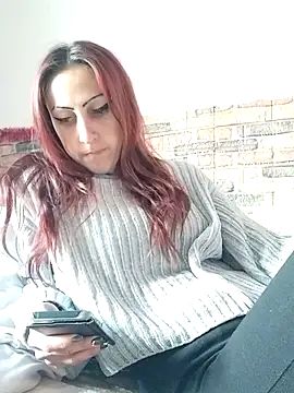 kriszy baby online show from December 19, 2025, 8:17 am