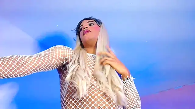 vanessa nauthygirls online show from December 19, 2025, 7:27 pm