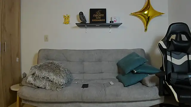 julian wallace online show from January 11, 2026, 11:00 pm