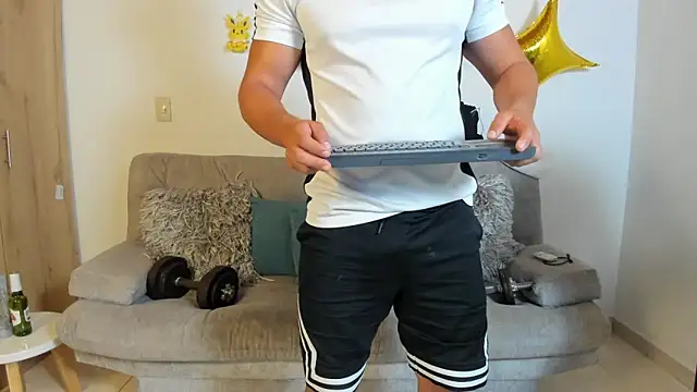 julian wallace online show from November 20, 2025, 2:40 pm