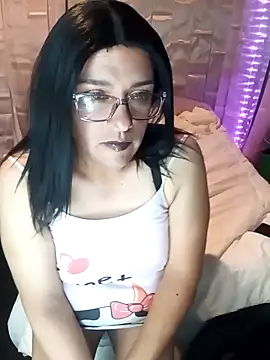 Snapshot of JOSSYANNE chatting on September 22, 2025, 5:13 am JOSSYANNE online show from September 22, 2025, 5:13 am