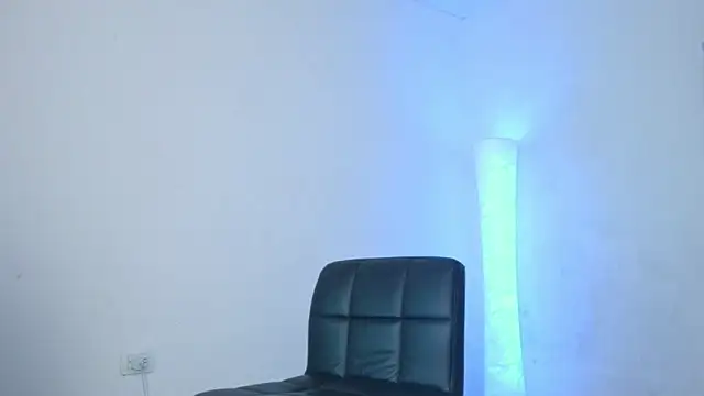 orianasweet 1 online show from February 25, 2026, 3:40 am