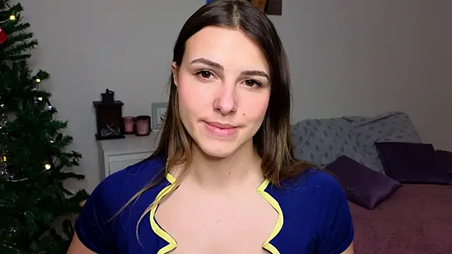 sophia euphoriaa online show from January 18, 2025, 1:18 pm
