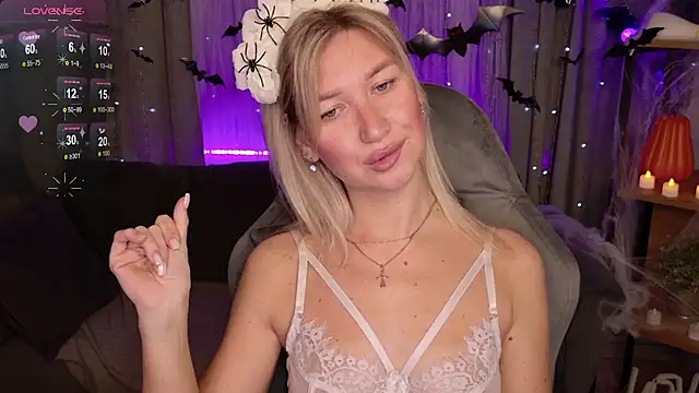 Snapshot of MilaBott chatting on October 20, 2025, 8:09 pm MilaBott online show from October 20, 2025, 8:09 pm