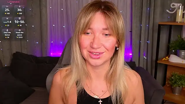 MilaBott online show from April 16, 2026, 7:14 pm