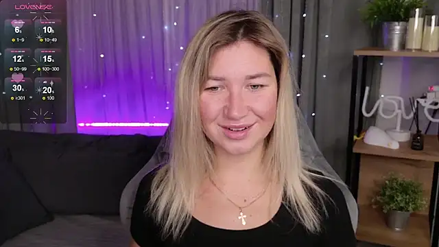 Snapshot of MilaBott chatting on September 24, 2025, 8:15 pm MilaBott online show from September 24, 2025, 8:15 pm